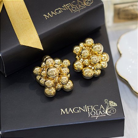 Brinco cacho de bolas