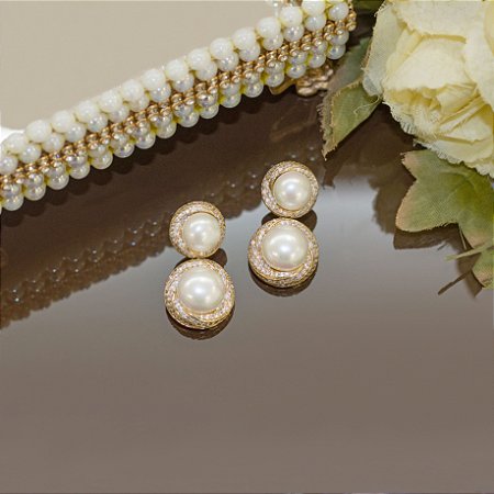 Brinco de pérola e microzircônia