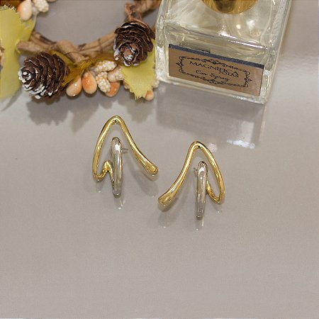 Brinco metal em 2 tons