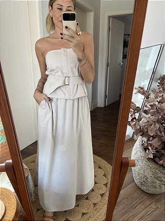 Conjunto Fiorella Bege