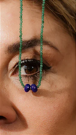 Colar Viver Jade Verde Safiras