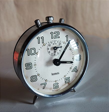 Relógio Despertador de Mesa HERWEG