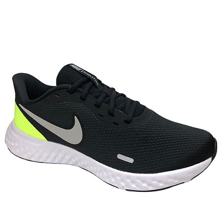 Tênis Masculino Nike Revolution 5 - BQ3204-010 - Preto-Verde