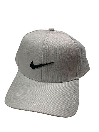 Boné inspirado na Nike(logo ao meio)-Branco