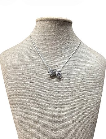 Colar Folheado - Prata Coração | Letra E