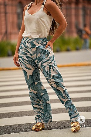 CONJUNTO G REGATA E CALÇA PANTALONA ESTAMPADA