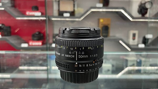 Lente Nikon AF 50mm F/1.8 D - Usada