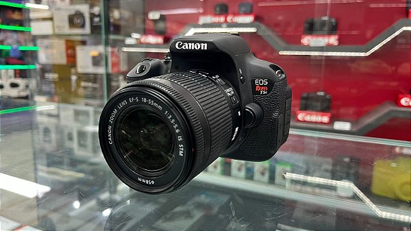 Câmera Digital Canon EOS T5i Corpo c/Lente EF-S 18-55mm IS STM Usada com Aprox 5 Mil cliques – Excelente Estado