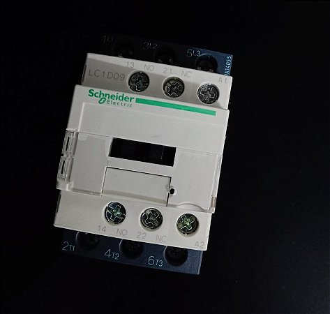 LC1 D09B7 Contator Tripolar 9a Com Bobina Em 24 V Tesys D (09a/24vca) - SCHNEIDER