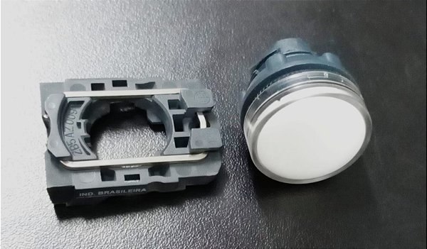 XB5AVM1 Sinaleiro Redondo Plástico Branco 22,0 Mm 230 V Led - SCHNEIDER