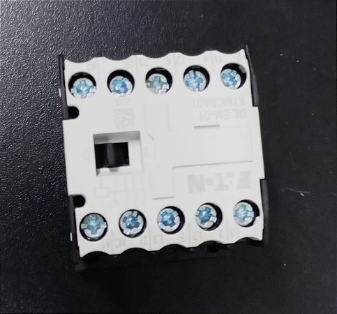 DILEM-01  Contator Tripolar 9a 220v 50/60hz 1nf - EATON