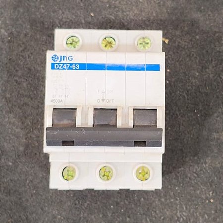 DZ47-63-C25 Disjuntor Tripolar Din 3ka Curva C 25ª – JNG (USADO)