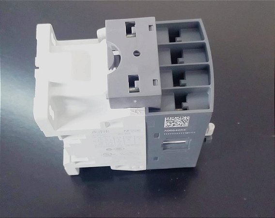 1SBH137001R1322 Contator Nf22e-13 100-250v50/60hz-Dc - ABB (USADO)
