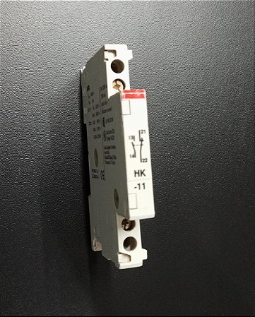 1SAM101901R0001 Contato Auxiliar De Montagem Lateral 1na 1nf Hk11 - ABB (USADO)