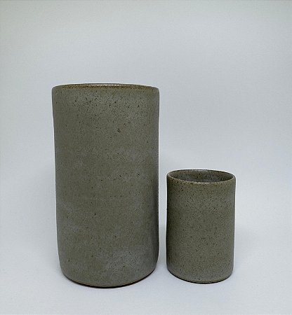 PAR DE COPOS DE CERÂMICA MASP