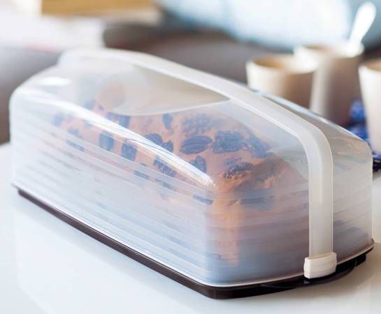 Tupperware Big Cake Retangular Plus