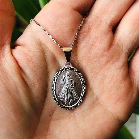Colar com Medalha Jesus Misericordioso