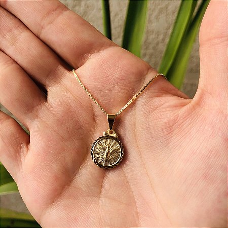 Colar com Medalha Redonda do Espírito Santo