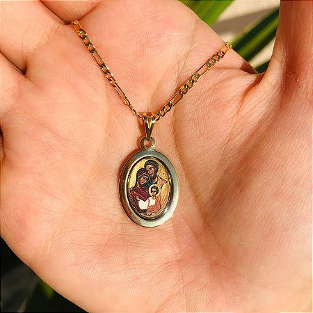Corrente masculina com Medalha Oval da Sagrada Família