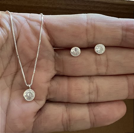 CONJUNTO COM COLAR E BRINCO PONTO DE LUZ EM PRATA 925