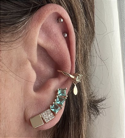 BRINCO EAR CUFF COM ZIRCONIAS TURMALINA BANHADO A OURO 18 K
