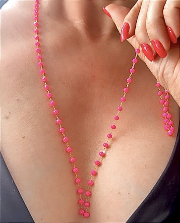COLAR CRISTAIS PINK BANHADO A OURO 18 K
