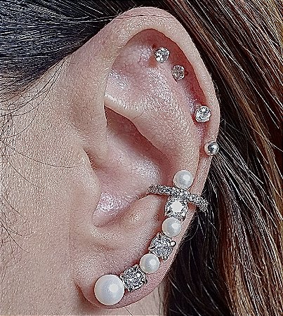 BRINCO EAR CUFF PEROLAS E ZIRCONIAS BANHADO A OURO OU PRATA