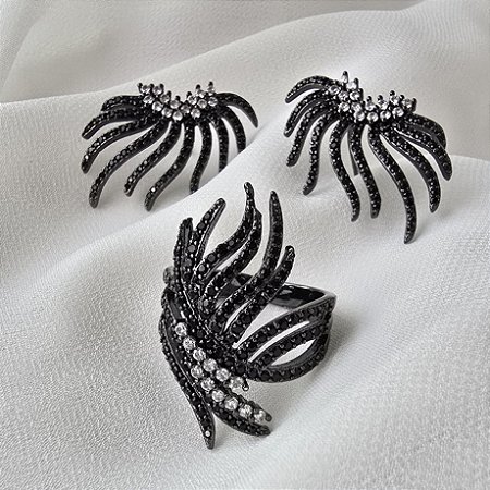 CONJUNTO BRINCO E ANEL COM ZIRCONIAS BANHADO A RODIO NEGRO
