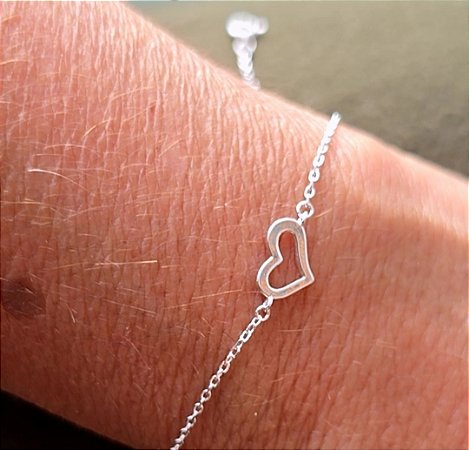 PULSEIRA COM CORAÇAO EM PRATA 925