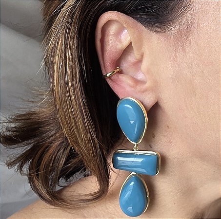 BRINCO RESINA TURQUESA BANHO FLASH DE OURO