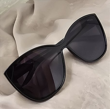 OCULOS SOLAR POLARIZADO COM PROTEÇÃO UV -PRETO DEGRADE G