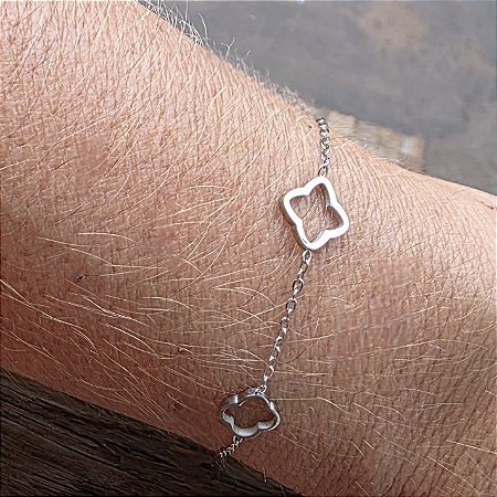 PULSEIRA TREVO EM AÇO INOX