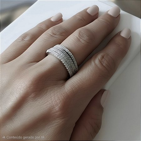 ANEL QUATRO AROS COM ZIRCONIAS BANHADO A OURO 18 K