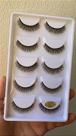 Cartela com 5 Pares de Cílios Postiços 3D X05