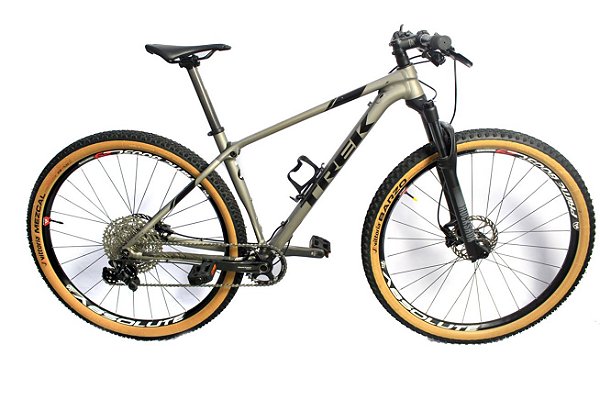 Bicicleta Aro 29 Trek Pro Caliber Alumínio com Rock Shox Judy XX1 11v Tam 18,5" - USADO