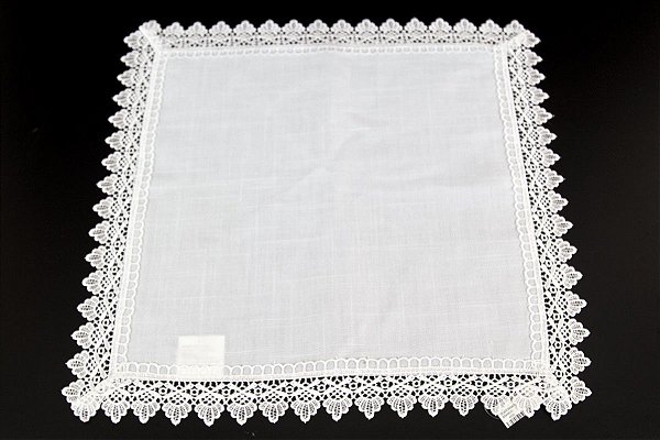 KIT 2 GUARDANAPOS QUADRADOS EM POLIÉSTER BRANCO 45 X 45 CM MESA POSTA FESTA