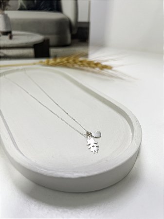 Colar patuá menina coração