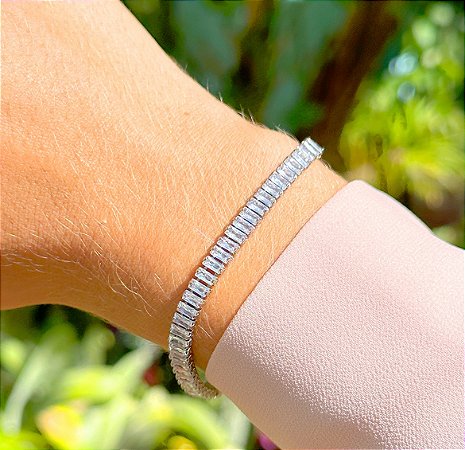 Pulseira Branca Riviera Baguete/Semijoia