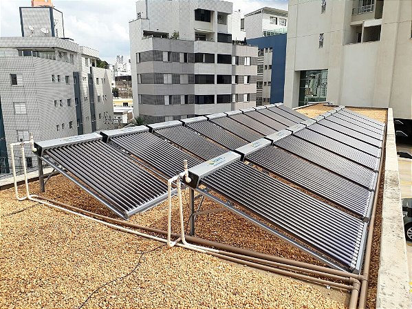 Coletor Solar a VÁCUO - 30 Tubos - 600 litros - Termomax c/ Inclinação