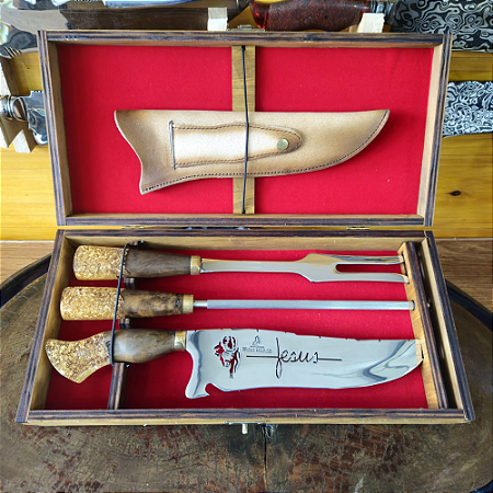 Kit Faca De Churrasco 10" com Garfo e Chaira