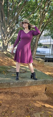 223 VESTIDO CANELADO DECOTE V