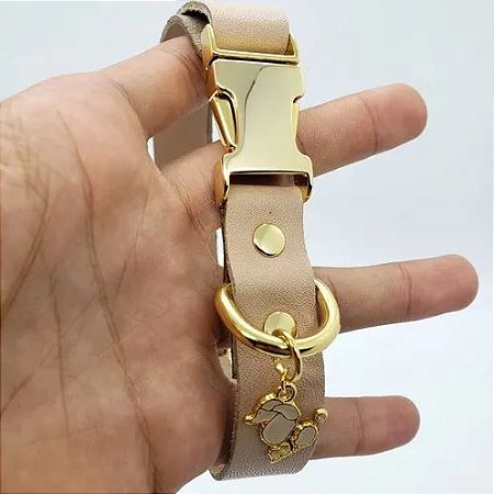Coleira Beje em Couro Legitimo Com Guia Artesanal Com Pingente Dourado