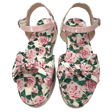 Sandália Menina Com Rosas Estampadas