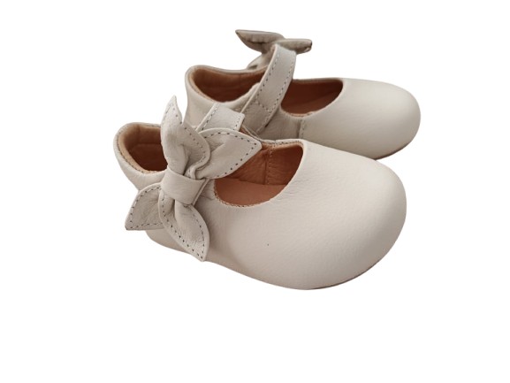 Boneca Off White - Gambo