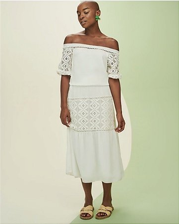 vestido musseline com renda