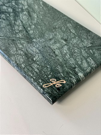 P) Bandeja Pietra em Mármore Verde Guatemala 15x36