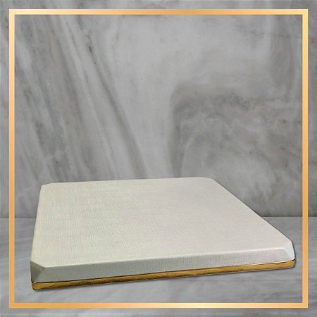 Expositor Base Retangular OffWhite  - Borda Dourada - 40x25 cm