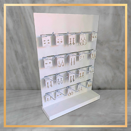 Estante Retangular Branca com 20 Ganchos