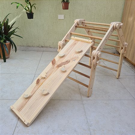 Triângulo Pikler Transformável (Tamanho Padrão) com Rampa 2 em 1