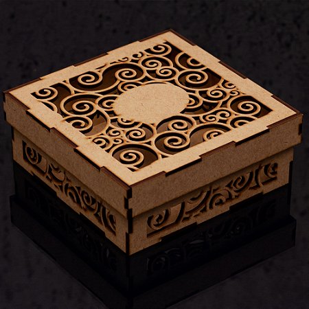 Caixa de MDF vazada com Tampa